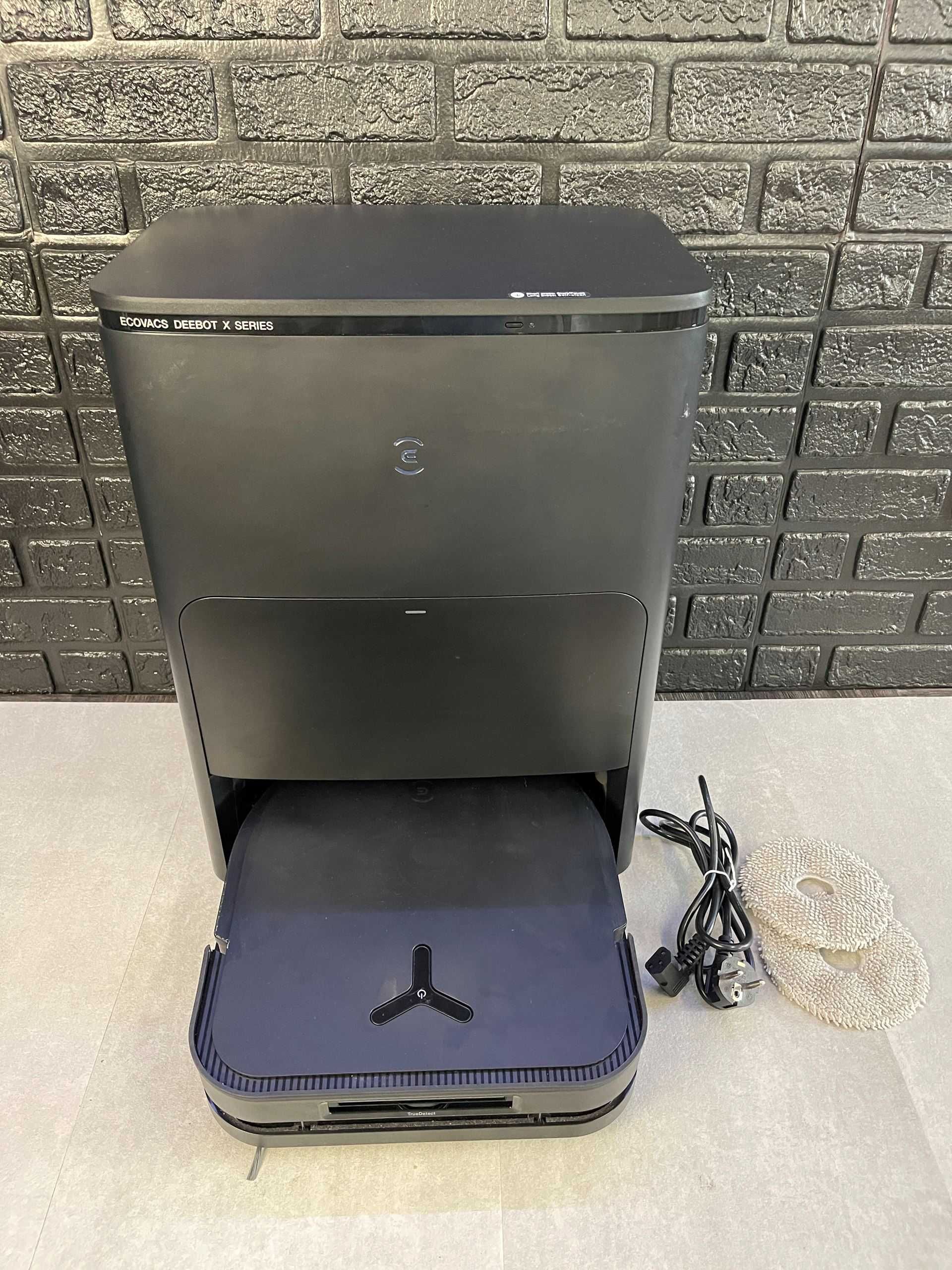 Робот-пилосос ECOVACS DEEBOT OZMO X5 Pro Omni Black (DDX39 BLACK)