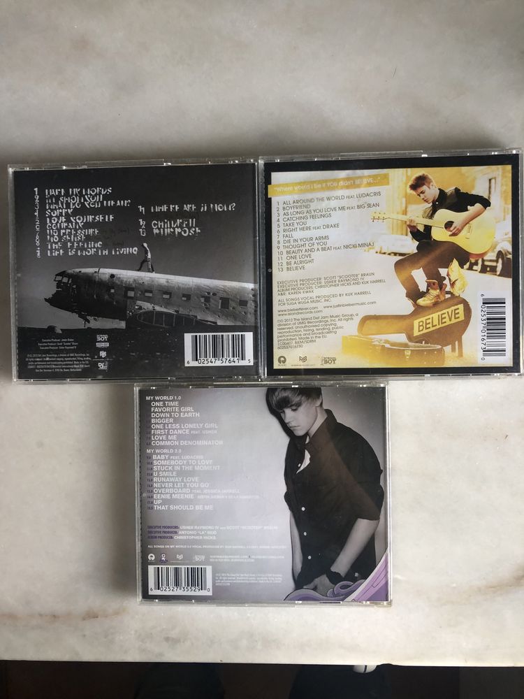 CD’s do Justin bieber