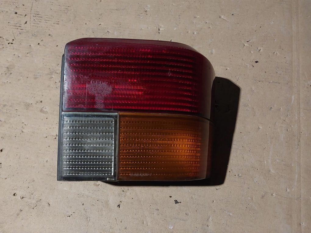 Vw volkswagen T4 tylna lampa prawy prawa tył