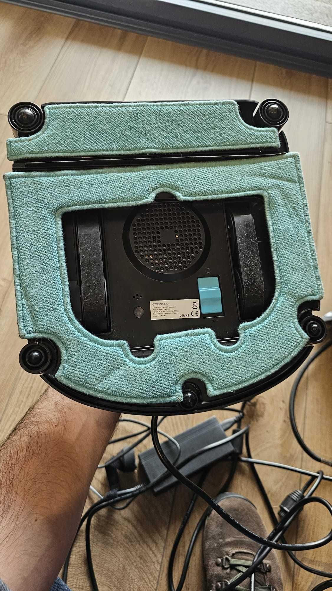 Robot limpa-vidros Conga Windroid 980 Connected
