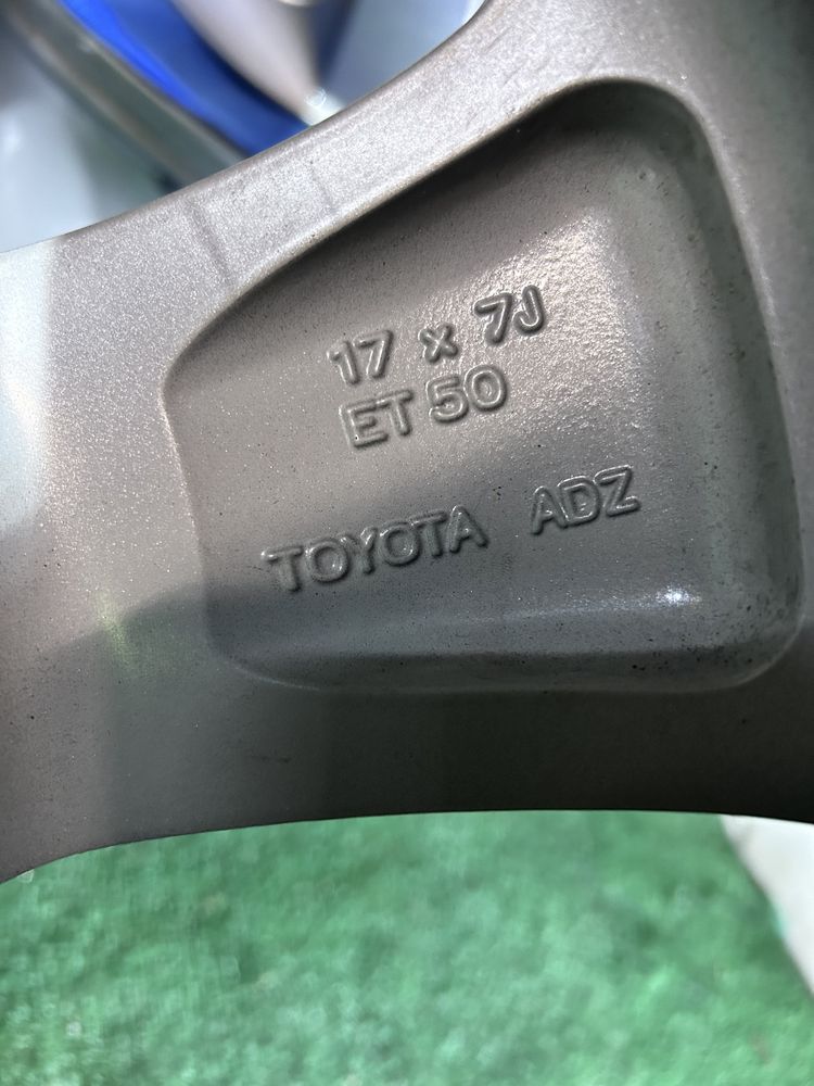 Диски литі 5 /114,3r17 Toyota Тойота Нові!