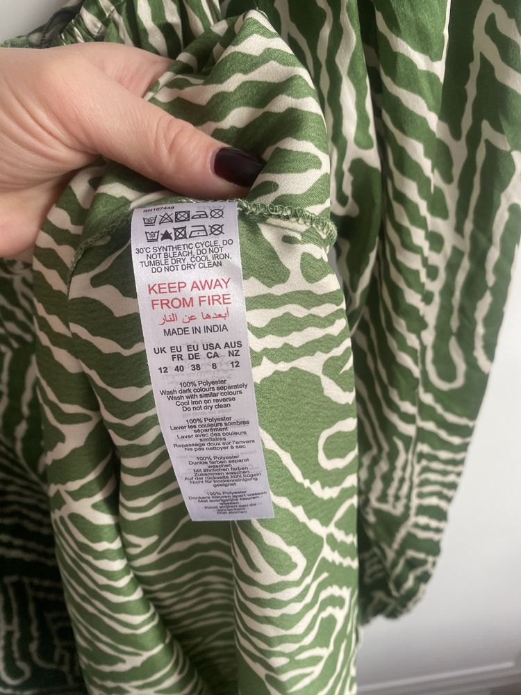 Nowa z metka sukienka boohoo plus 2 ciuchy gratis