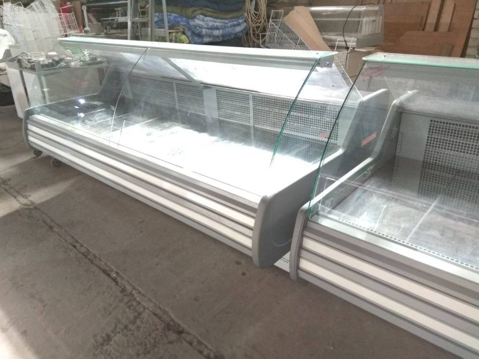 Холодильная витрина Невада 2,5 м (Технохолод) Б\у