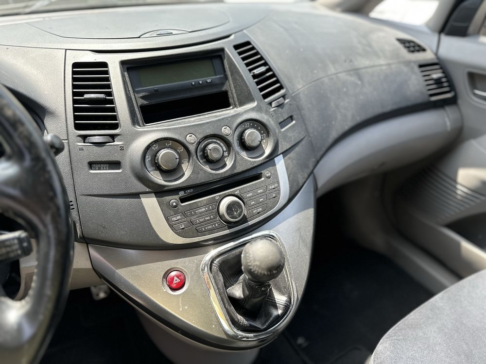 Mitsubishi Grandis 2.0 Di-D 140 cv 7 Lugares