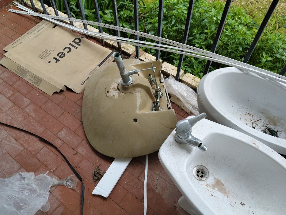 Loiças de Casa de Banho