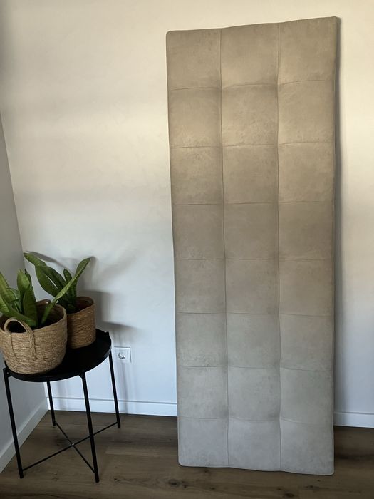 Cabeceira de cama (nova)cor cinza/beje clarinho