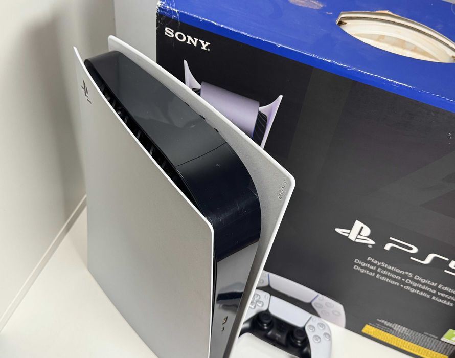 Konsola PlayStation 5 PS5 825GB z Padem Super Stan Gwarancja