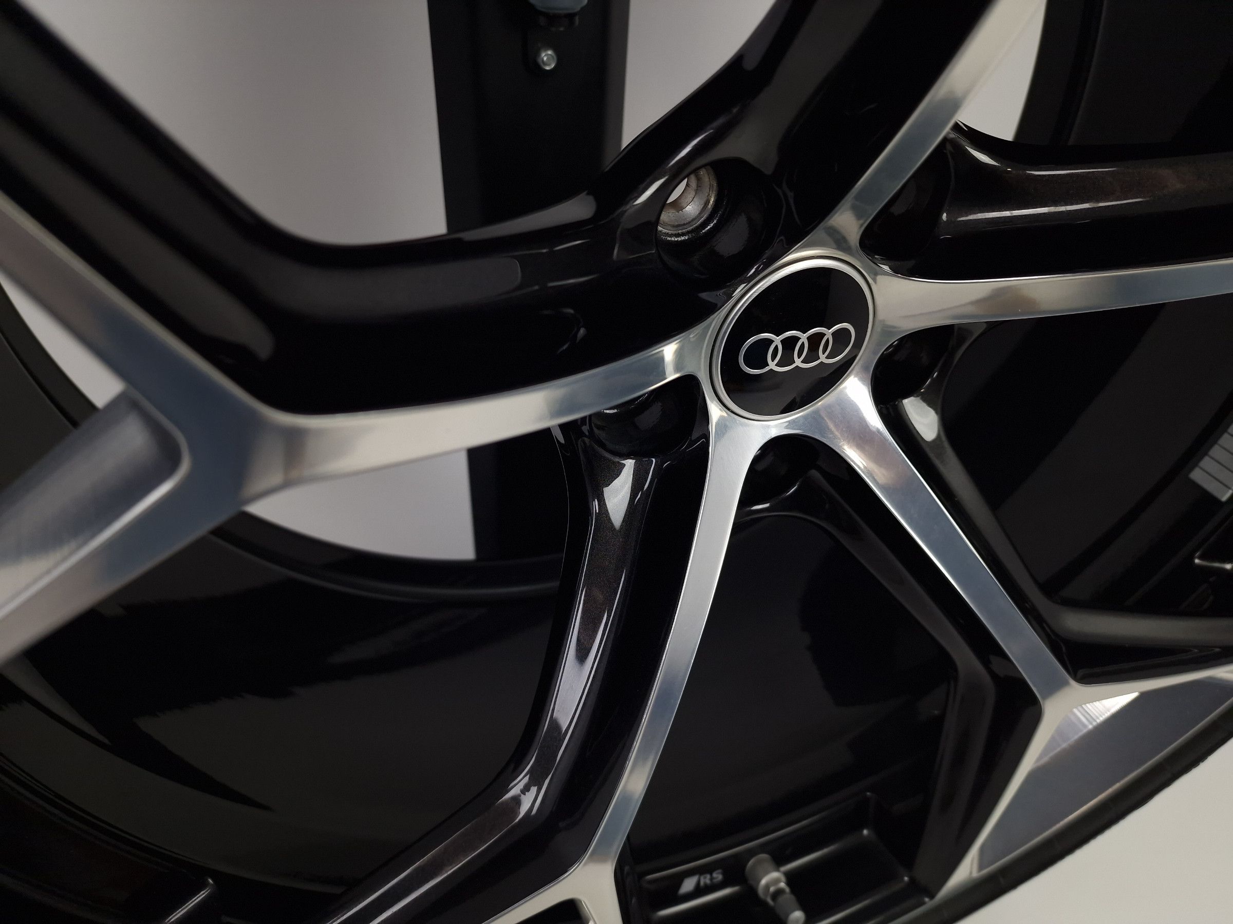 FABRYCZNIE NOWE, Oryginalne Felgi 22" do Audi RS7, RS6, SQ7, SQ8, RSQ8