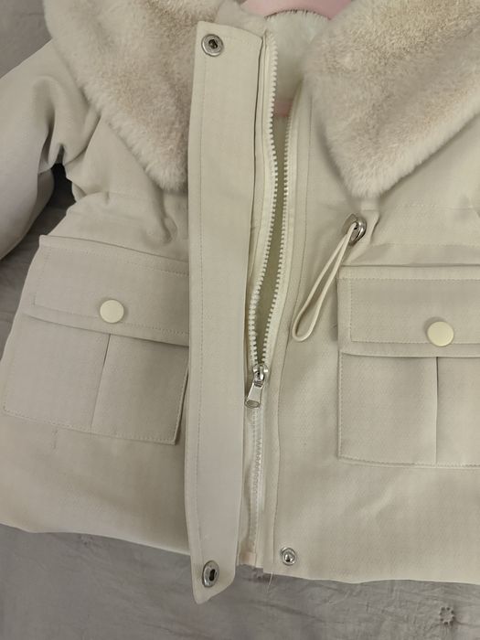 Тепла парка з хутром для дівчинки, розмір 90