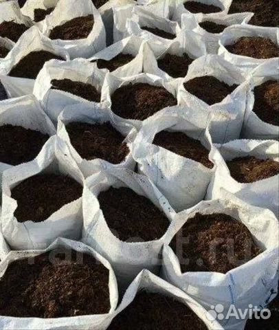 Продам перегной  коровячий и грибний чорнозем в мешках и машиной маз