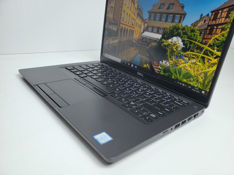 Ноутбук Dell Latitude 5400;  аккумулятор 4-5 годин, 14.1 IPS FHD Core