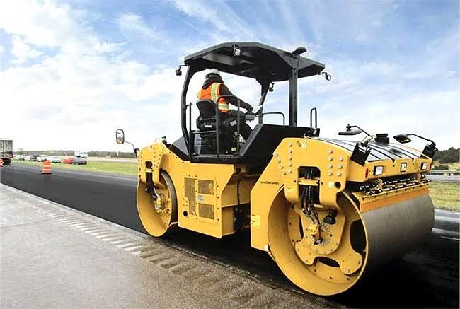 Аренда автогрейдера грейдера грейдер, каток экскаватор JCB