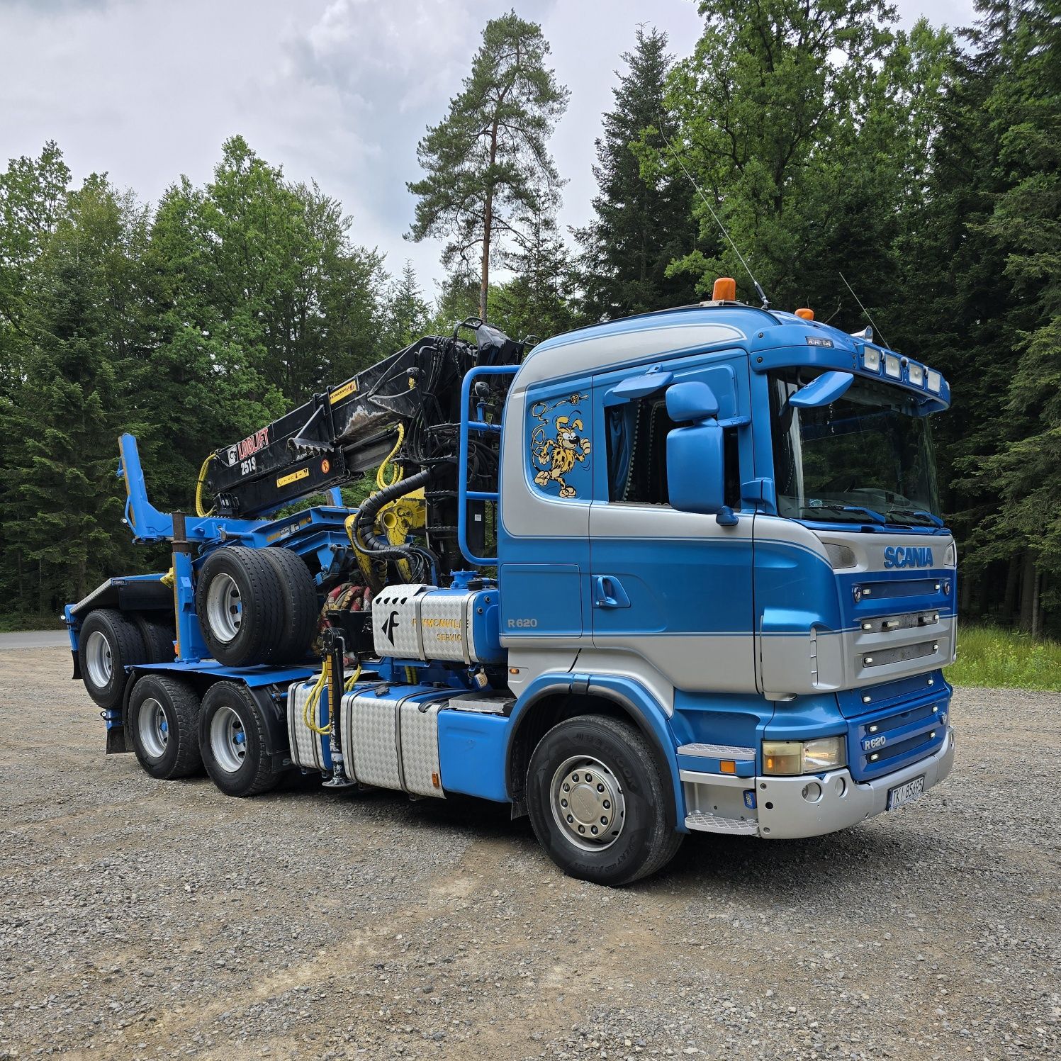 Scania R620, do drewna dłużycy, samochód do przewozu drewna