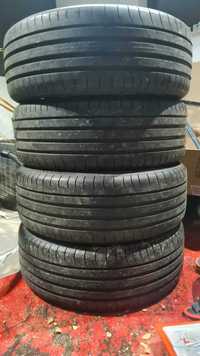 Opony Nokian Hakka Black 235/50/R19 103W  19 - jak nowe, 2023 rok