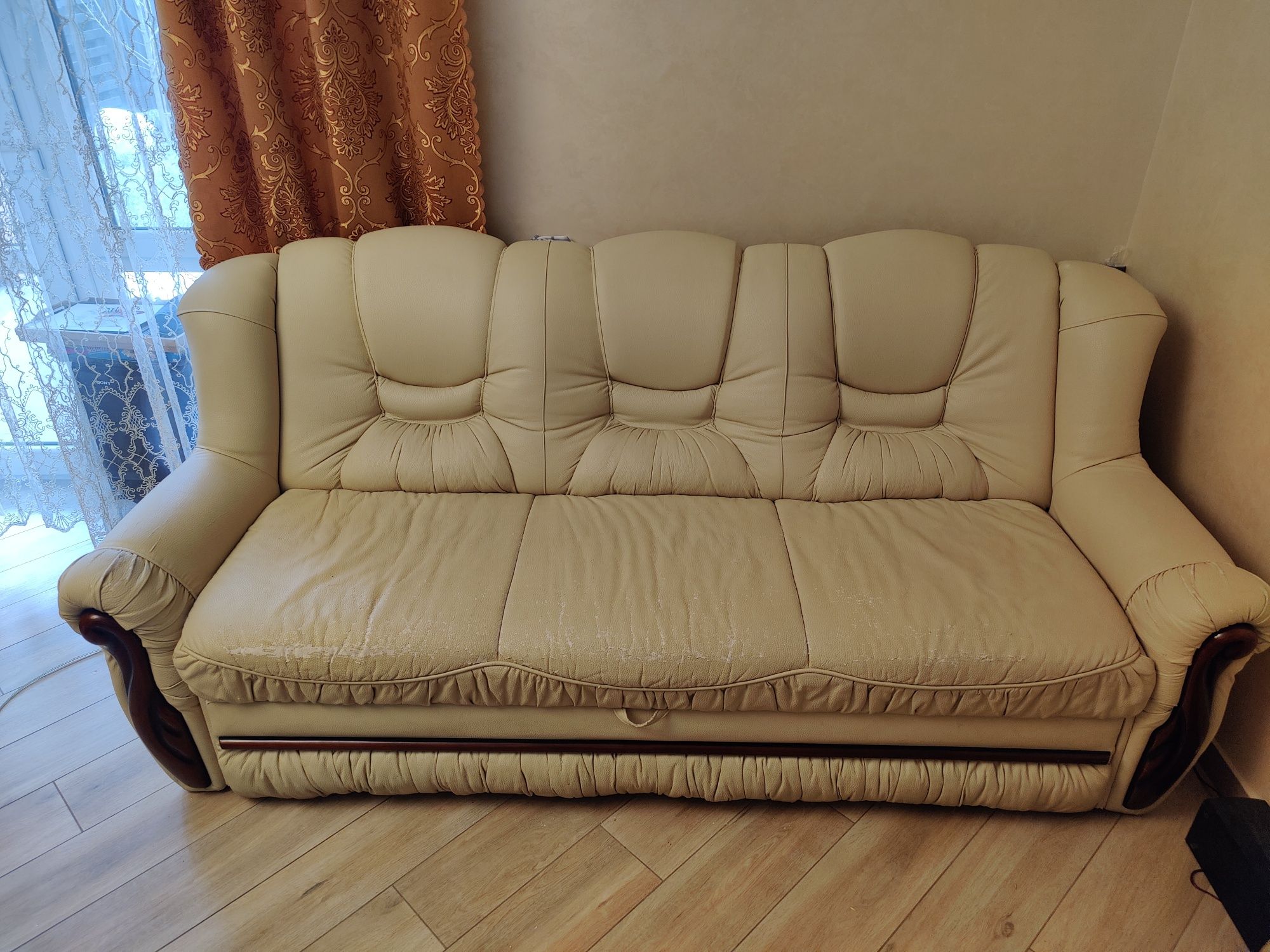 Продам диван  зі спальним місцем