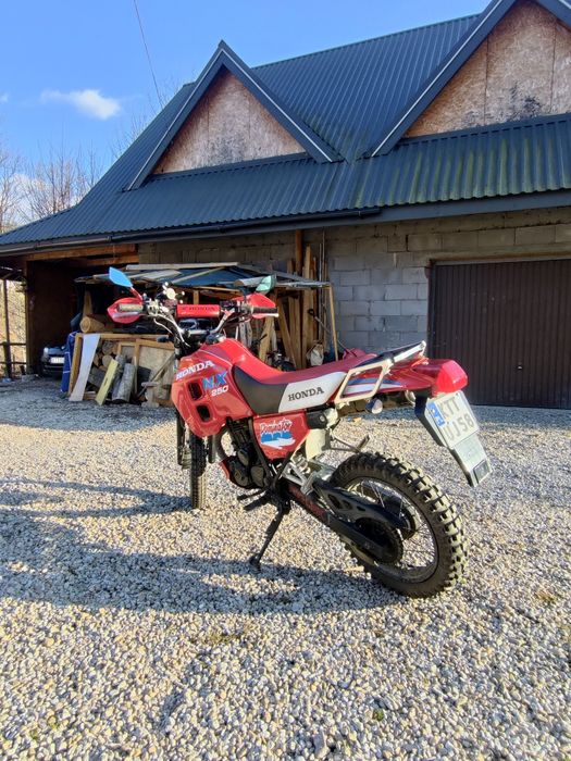 Honda NX 250 Dominator
