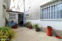FEIJÓ - Apartamento T2 com quintal!