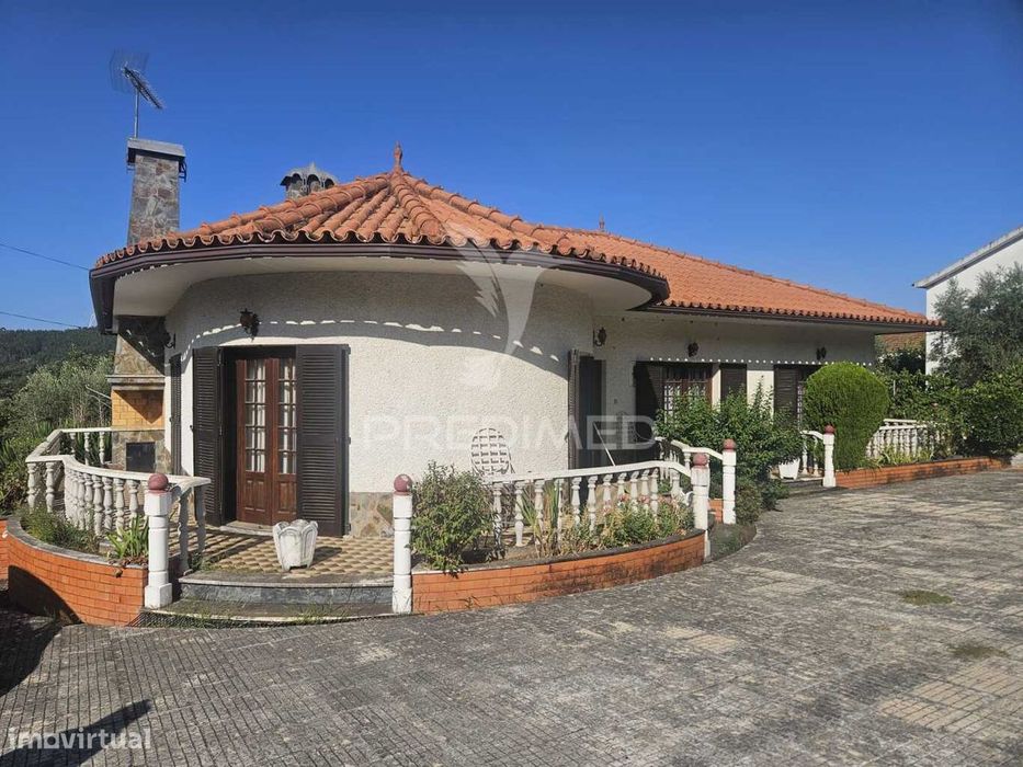 Moradia com 3000 m² de terreno em Areias, Ferreira do Zêzere