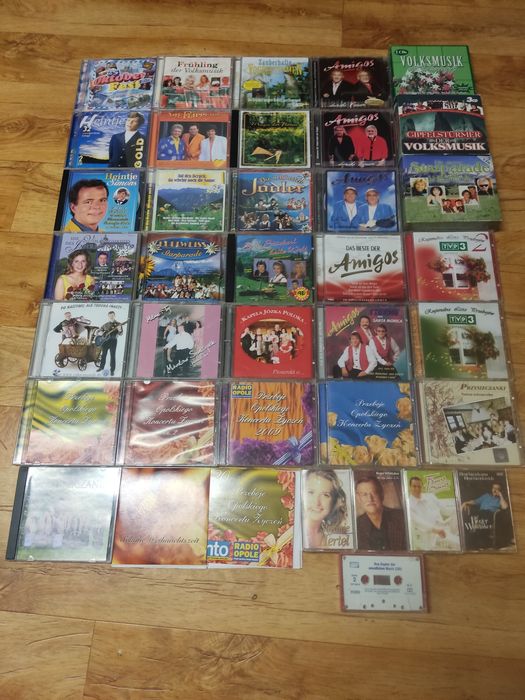 Płyty CD i kasety magnetofonowe