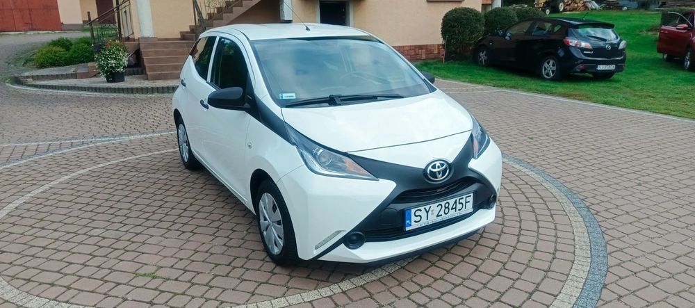 Toyota Aygo Salon Polska . I właściciel . Stan bardzo dobry . Klimatyzacja .