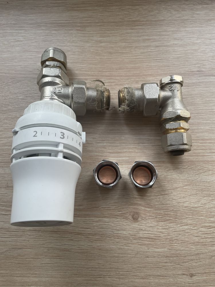 Termostat Danfoss z zaworami