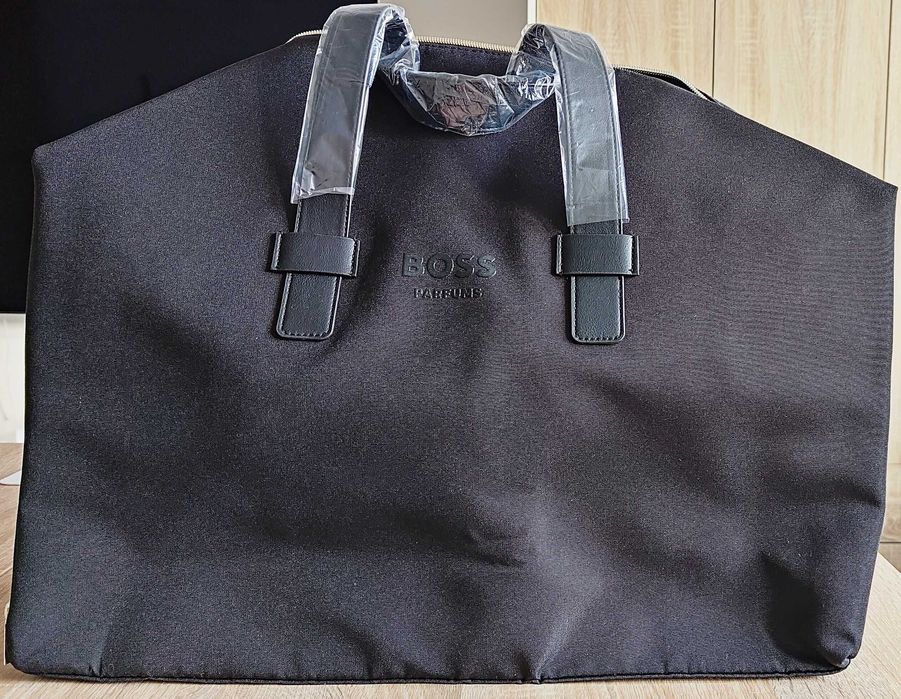 Nowa czarna torba podróżna weekendowa biznesowa Hugo Boss Boss Parfums
