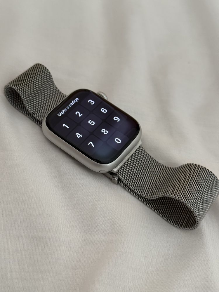 Appla Watch Series 8