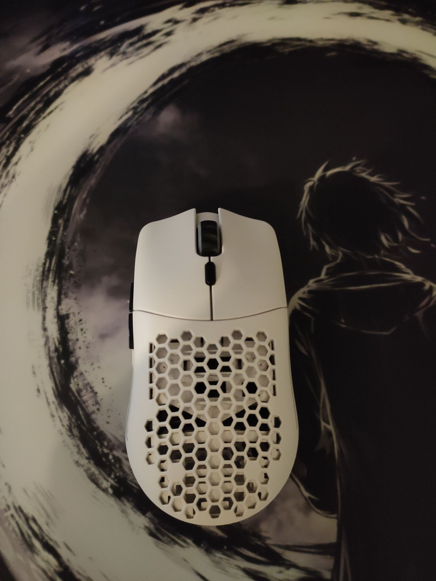 Glorious model o- wireless