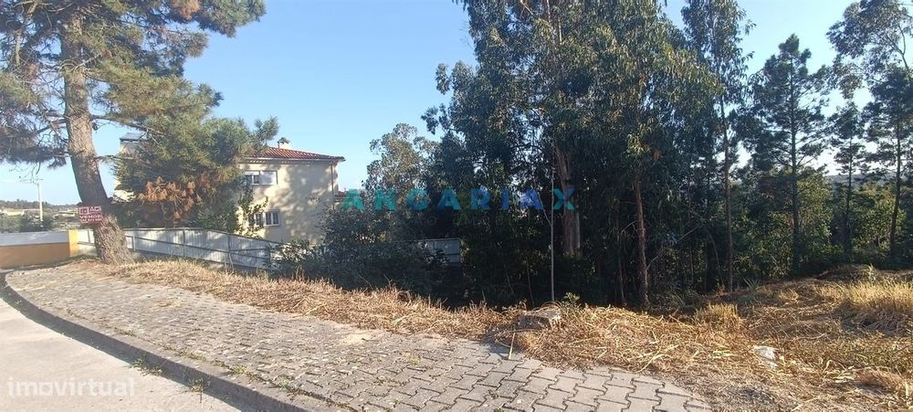 ANG1192 - Terreno com 416m2 para Venda em Leiria