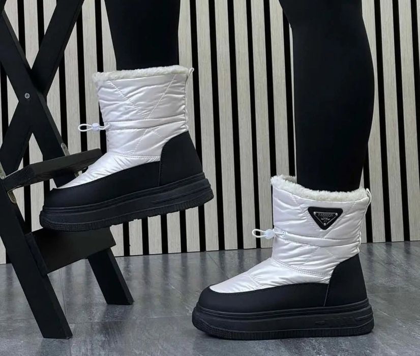 Дутики жіночі зимові