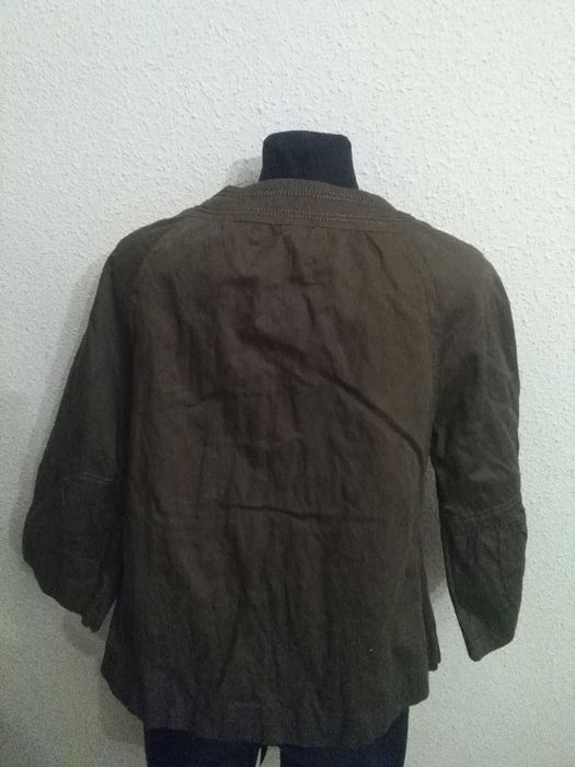 Żakiet-płaszczyk w kolorze zgniłej zieleni