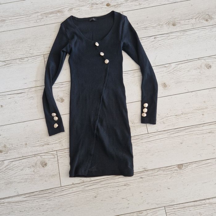 Sukienka mała czarna