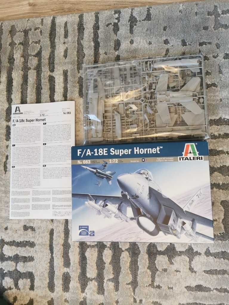 F-18 E Super Hornet, Italeri 1:72