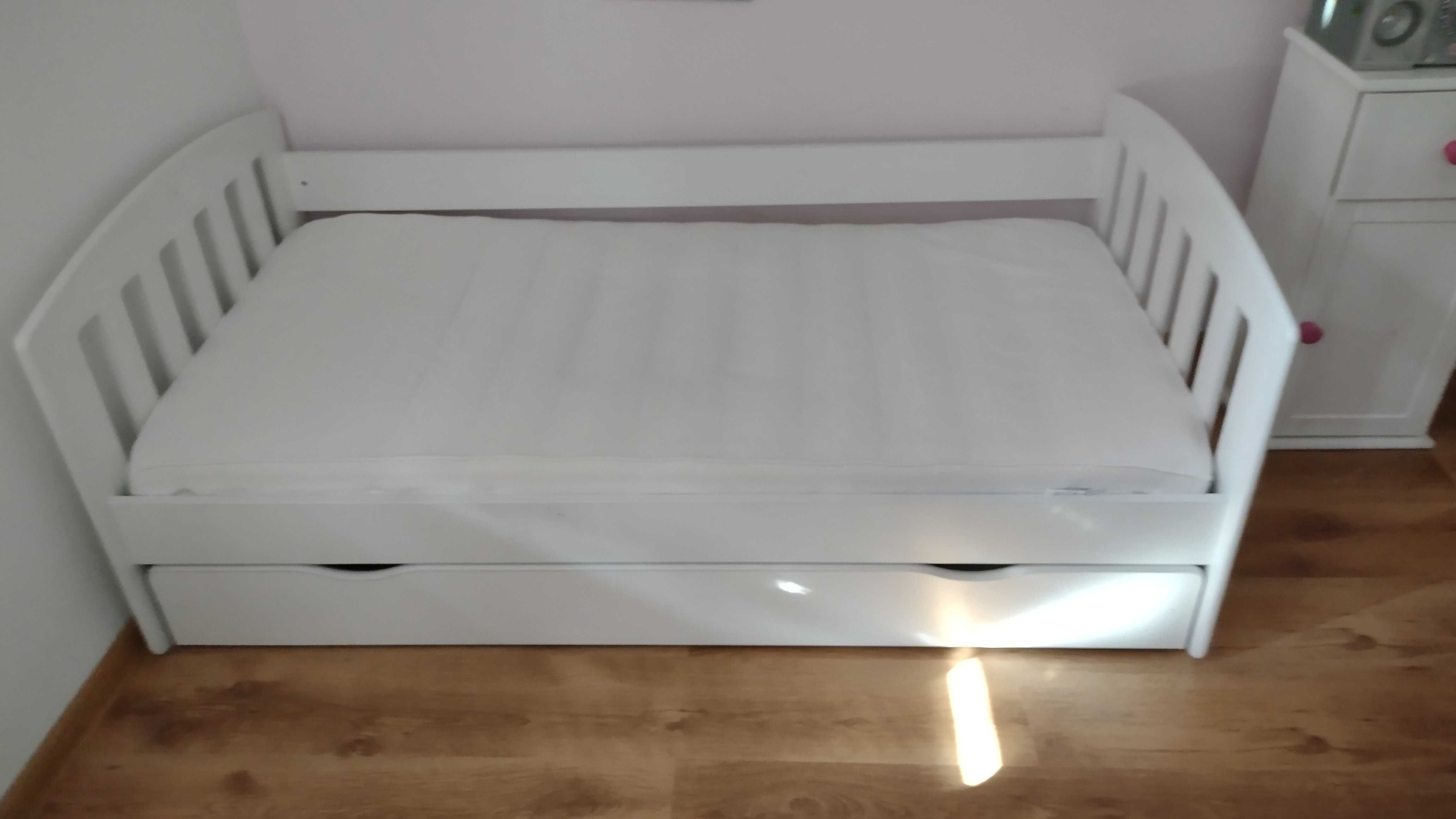 Łóżko dziecięce białe szuflada materac 80/160