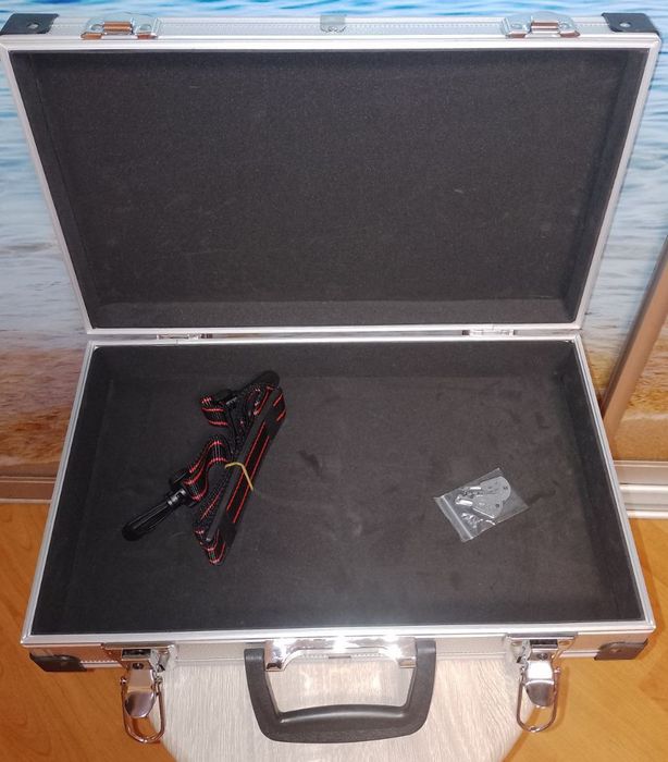 Кейс для подарунка