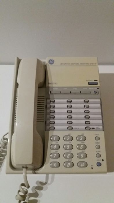 Telefone com gravador de chamadas