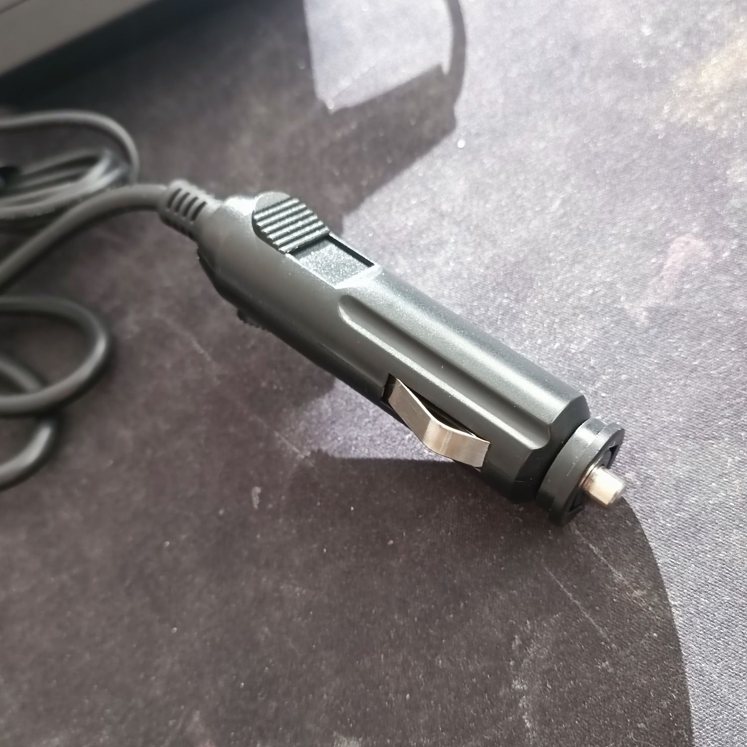 Nowy Oryginalny zasilacz samochodowy ASUS 12V 3A