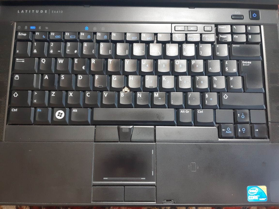 Продам dell latitude e6410 (i5 m520, video nvs 3100m, 8gb, hdd 640