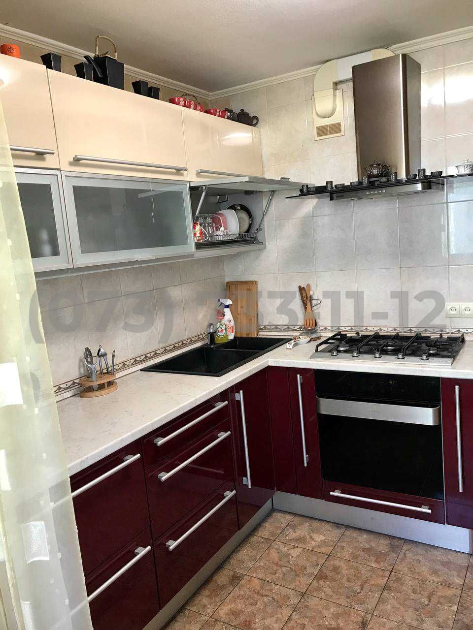 Продаж (від власника), 3к квартира, вул. Милославська 17А, 69 м²