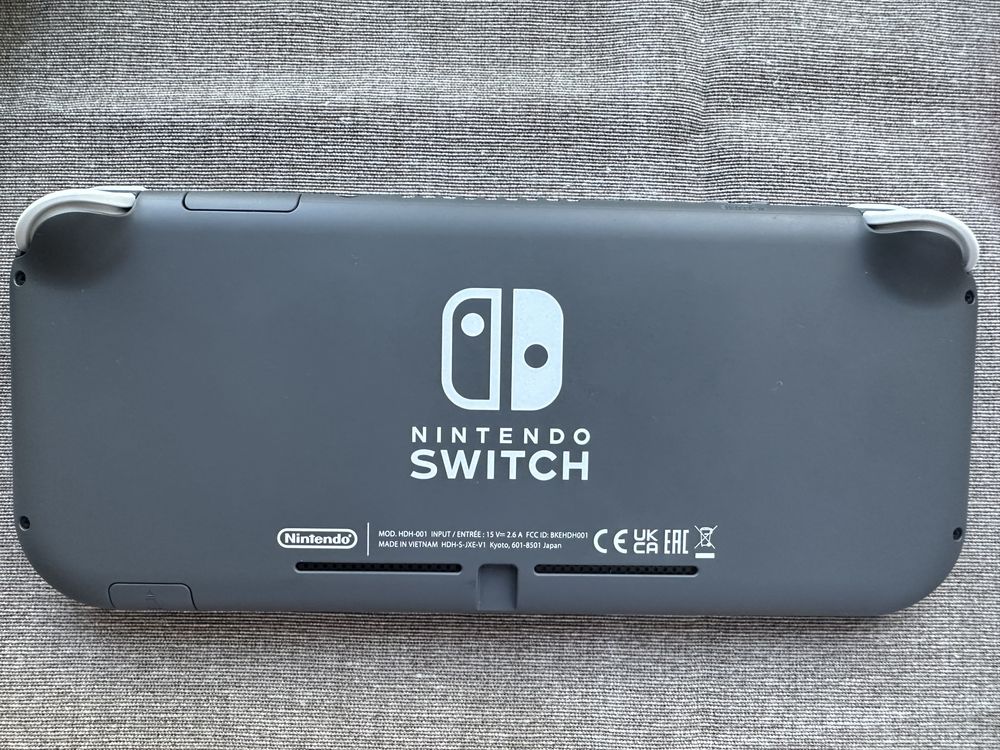 Nintendo switch lite
