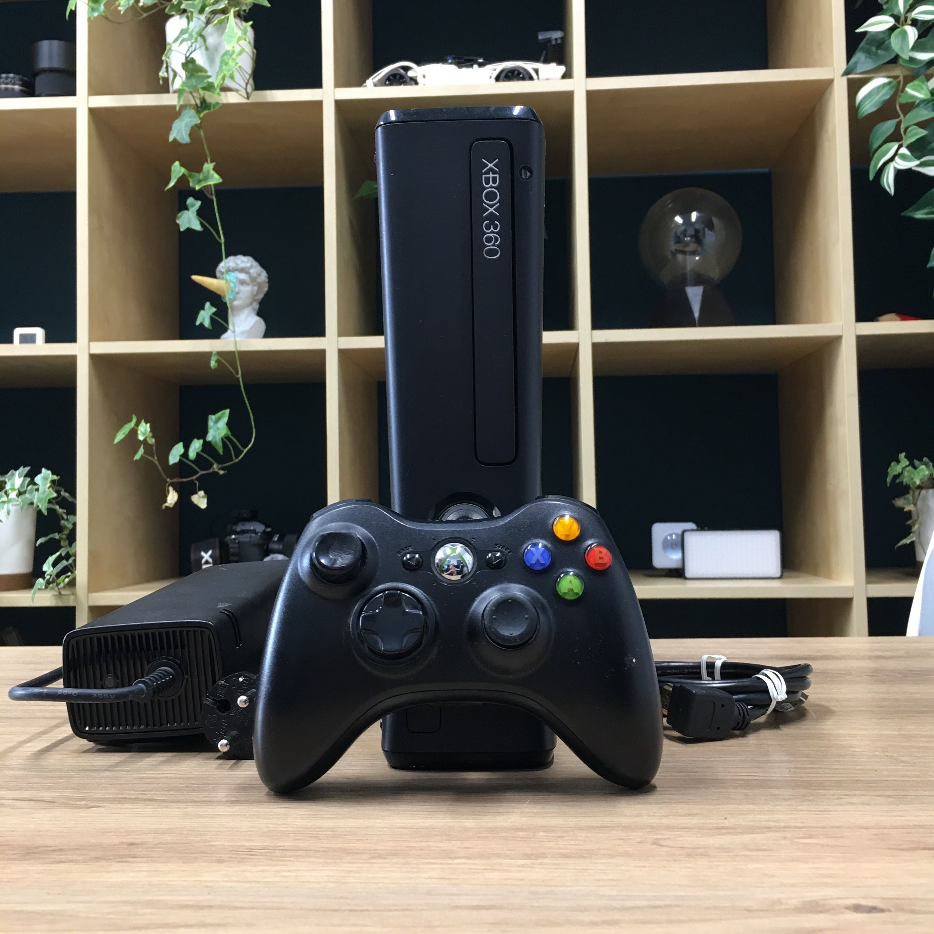 XBOX 360 S + Oryginalny Pad | Komplet