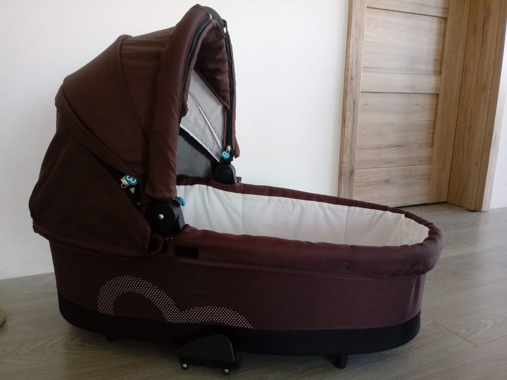 Wózek 3 w 1 Baby Design,Gondola, Spacerówka i nosidełko