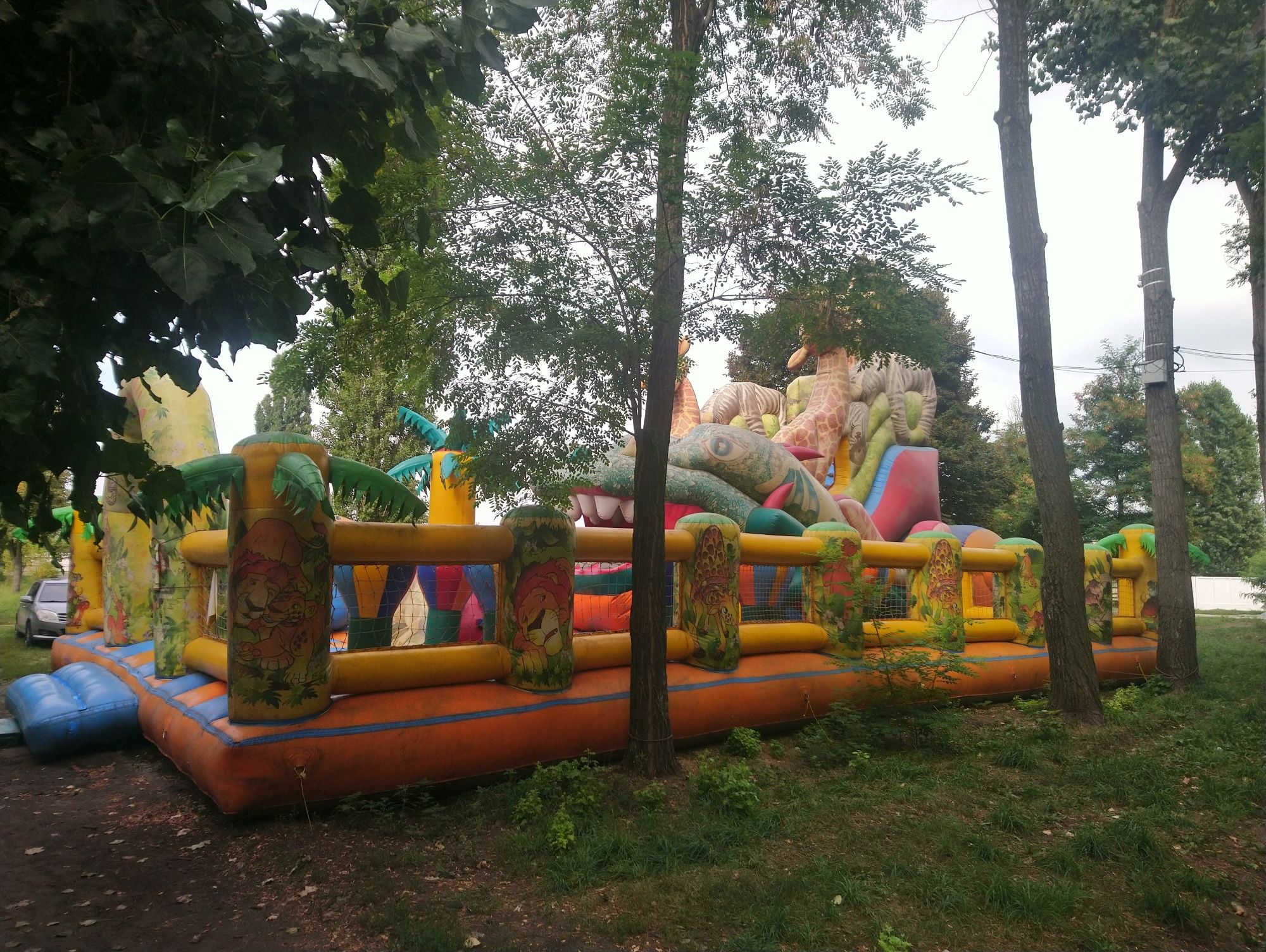 Батут, Атракціон
