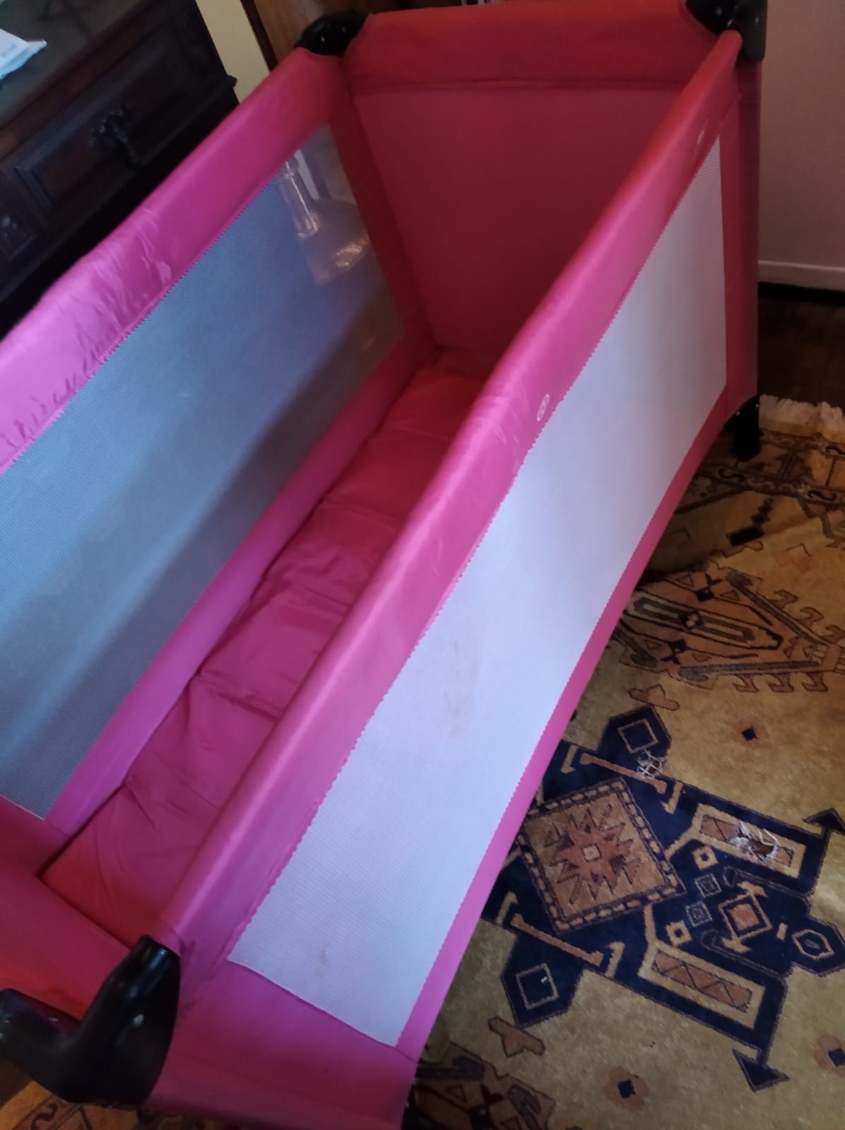 Cama de viagem rosa Zippy