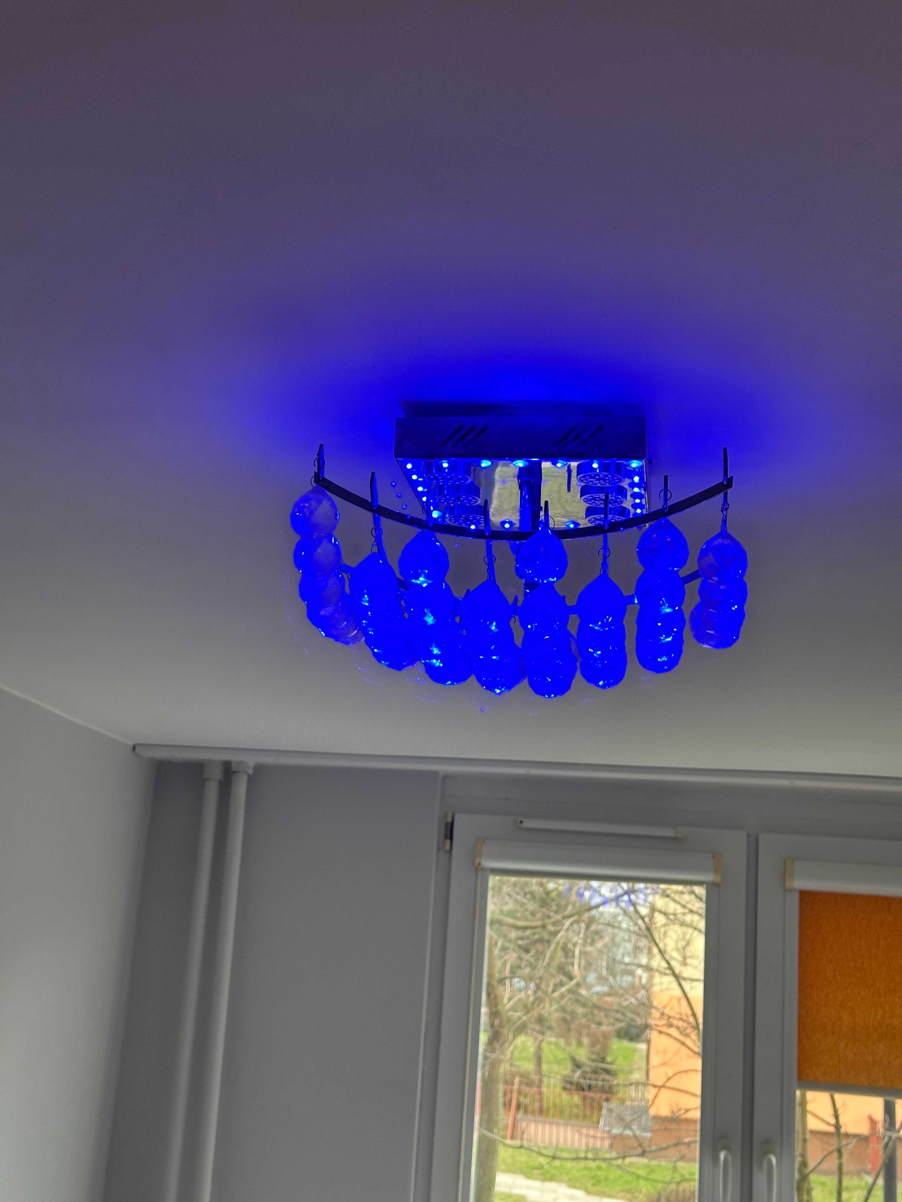 Lampa LED 2 tryby oświetlenia kryształki