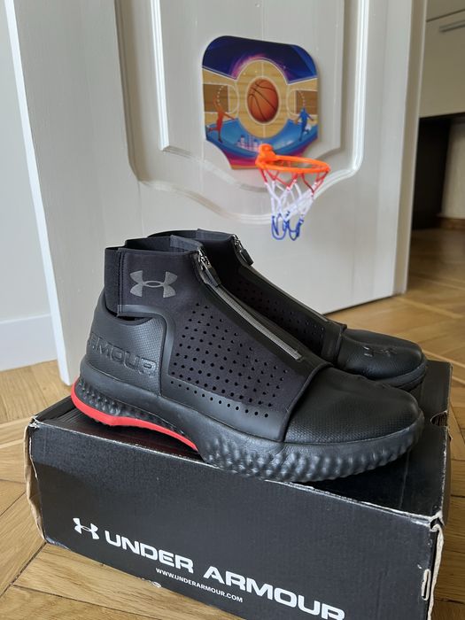 Кроссовки Under Armour  ArchiTech Futurist