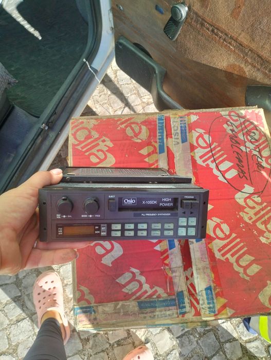 Auto radio antigo a funcionar