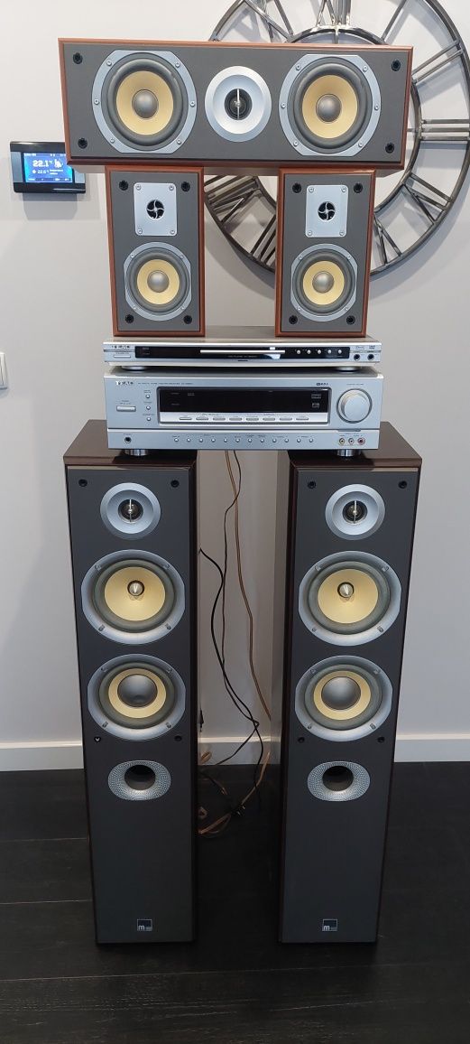 Amplituner TEAC+ M-AUDIO HTS 700