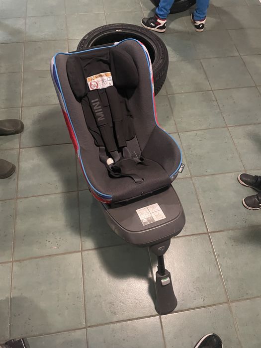 Fotelik samochodowy MINI BMW Junior Seat 9-18