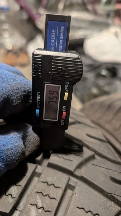 Шини зимні, все сезонні Michelin Latitude Cross 255 65 R17